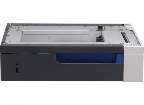HP LaserJet 500 listů - CP5225