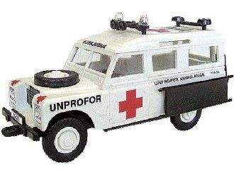 Vista Monti 35 Unprofor Ambulance Land Rover 0101-35