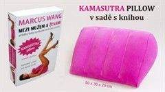 Marcus Wang: Mezi mužem a ženami Kamasutra pillow v sadě s knihou