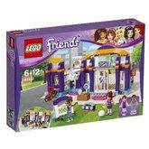 LEGO Friends Sportovní centrum v městečku Heartlake 41312 