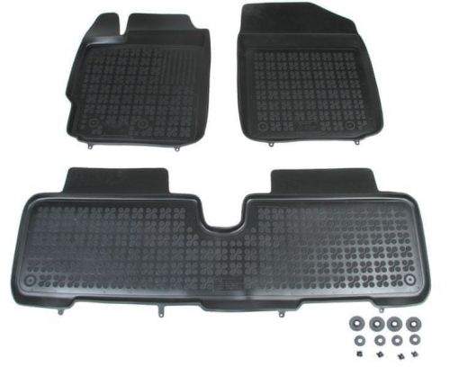 REZAW-PLAST Gumové koberce, černé, sada 3 ks (2x přední, 1x spojený zadní), Toyota Urban Cruiser od r. 2009, Yaris II 2005-2011
