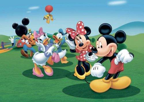 AG design Fototapeta Mickey Mouse tančí s přáteli 156 x 112 cm