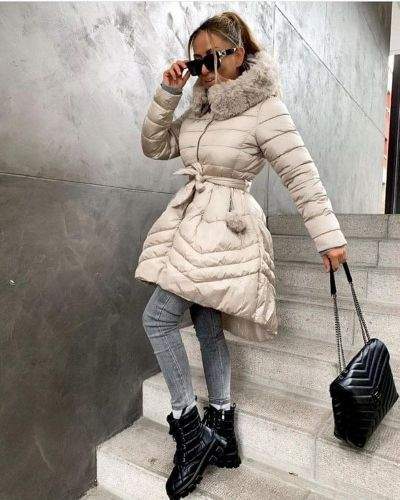 Milujtemodu Perfektní zimní bundička s kožíškem - capucino Velikosti oblečení: XL, Barva aktualni: Capucino