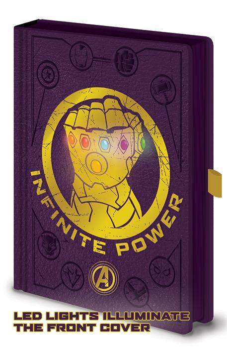 Epee Merch Zápisník A5 premium svítící Avengers