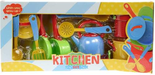 Dětské barevné nádobí s kuchyňskými nástroji