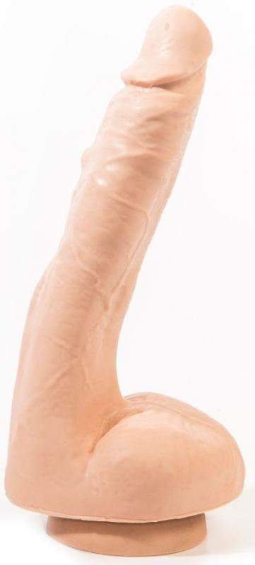 Nilo Realistic Dildo