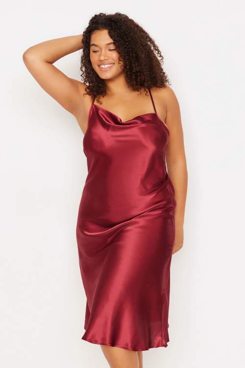 Trendyol Curve Plus Size Nightgown - Burgundy - Basic