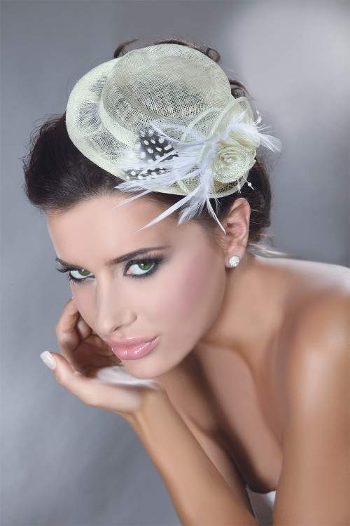 LivCo Corsetti Fashion Woman's Mini Top Hat Model 30