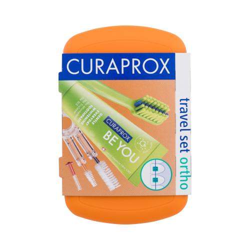 Curaprox Travel Ortho Orange sada skládací zubní kartáček CS 5460 Ortho 1 ks + zubní pasta Be You Explorer Apple & Aloe 10 ml + držák na mezizubní kartáčky 1 ks + mezizubní kartáček 3 ks