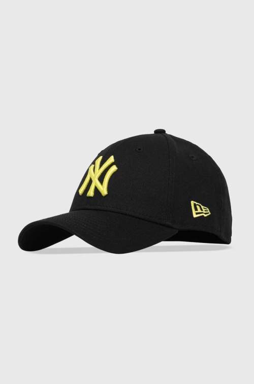 New York Yankees 9Forty MLB League Essential Black/Red UNI Kšiltovka