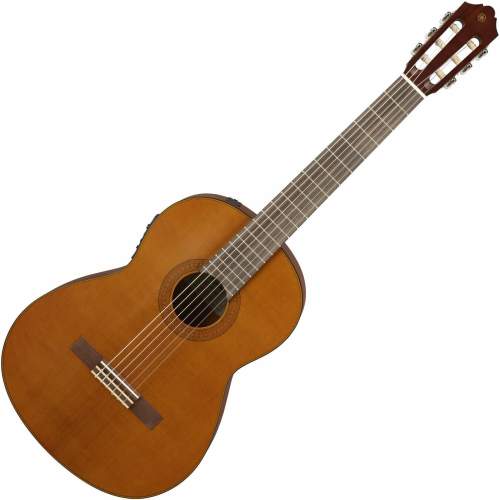 Yamaha CGX122MC 4/4 Red Cedar-Natural Klasická kytara s elektronikou